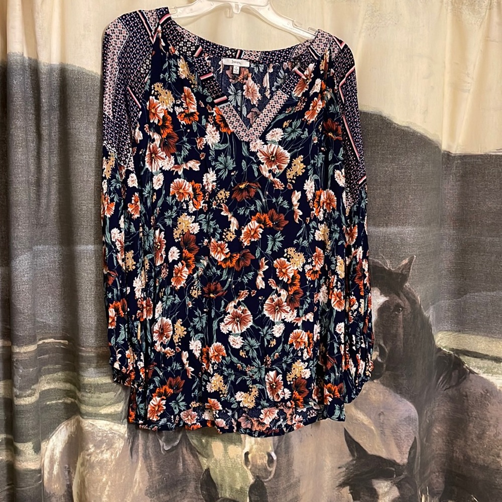 Floral shirt